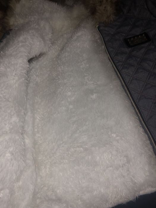 Продам теплу куртку