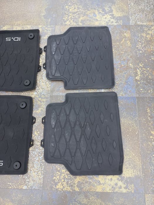 Oryginalne Dywaniki gumowe, mata do bagażnika Volkswagen VW ID.5