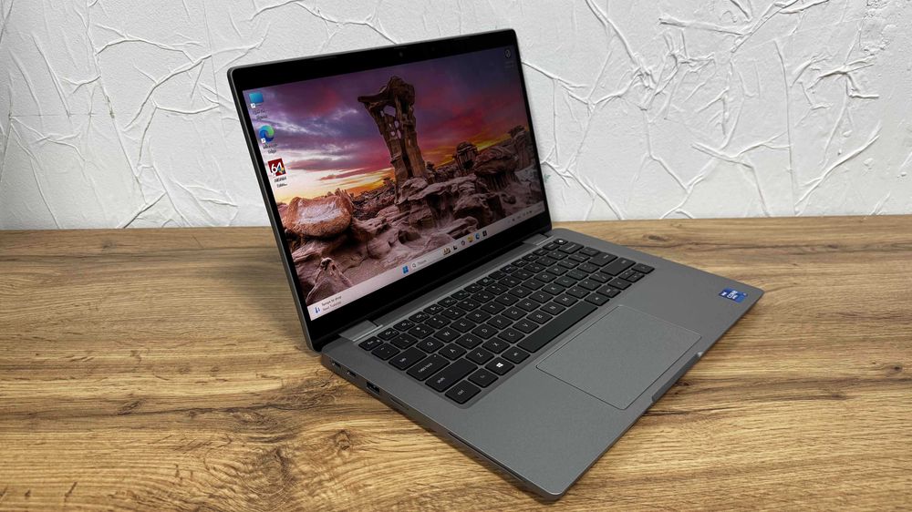 Dell Latitude 5320 2-in-1 – i7-1185G7, 32GB RAM, 256GB SSD, FHD Touch