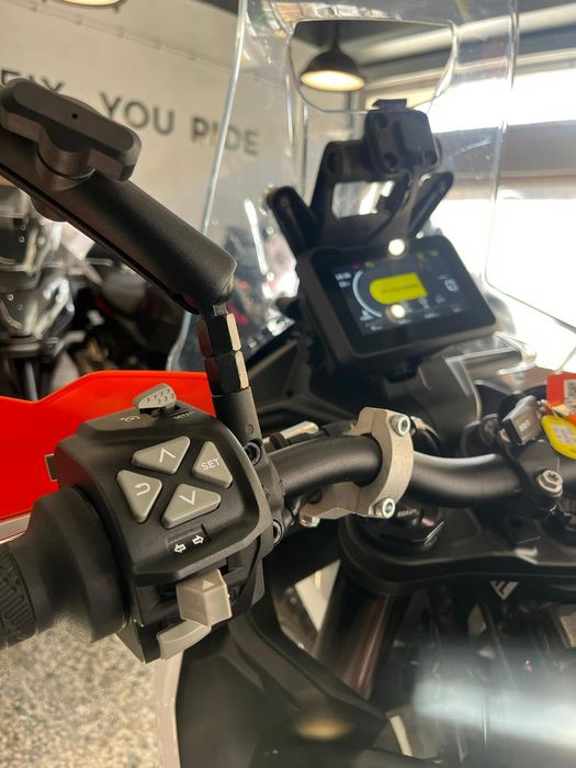 KTM 790 Adventure de 2023 Com Extras Óptimo Estado 7918 Kms
