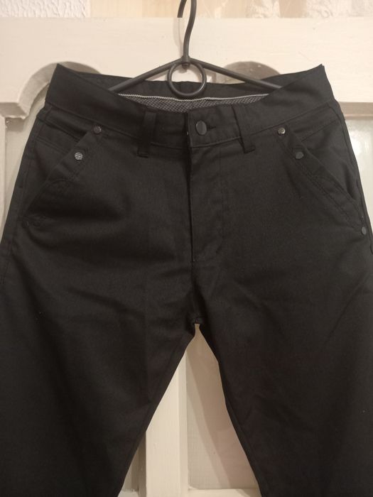 Чоловічи брюки .