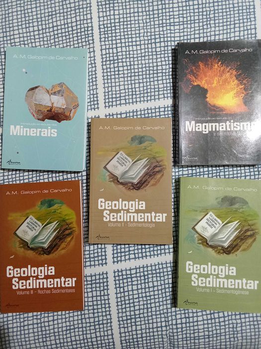 Livros de música e outros