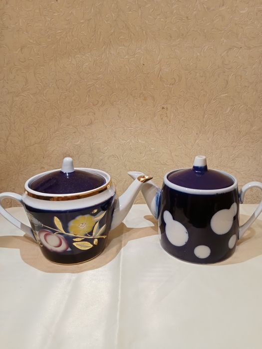 Чайник, сахарница,молочник, чашки, супница