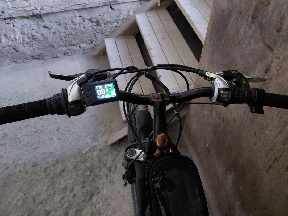 Електровелосипед в хорошому стані