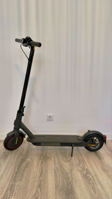 Xiaomi Electric Scooter PRO 2 - Perfeito estado e sem uso!