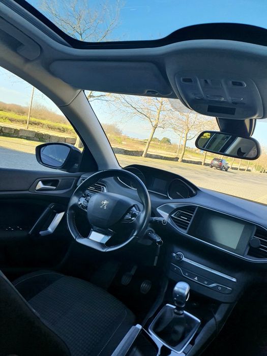 Peugeot 308 Sw 2018 1.2 Puretech 110cv Executive Distribuição Mudada