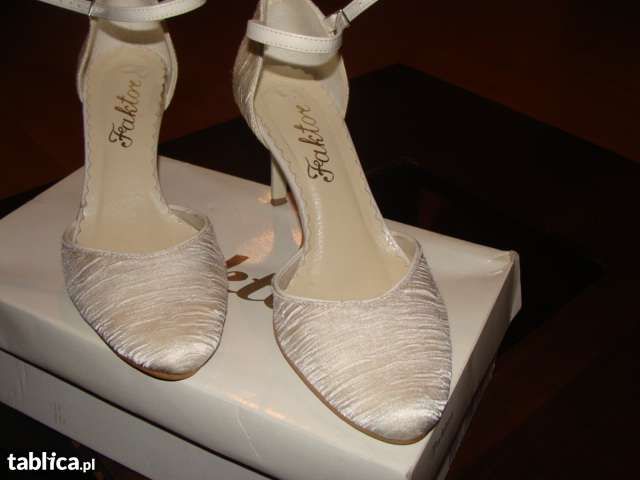 Buty ślubne