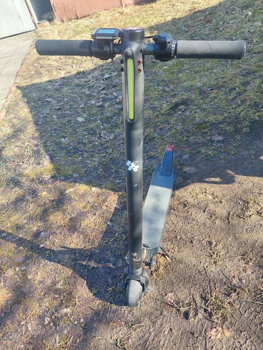 Sprzedam hulajnoge elektryczną Kruzzel 250w 24V