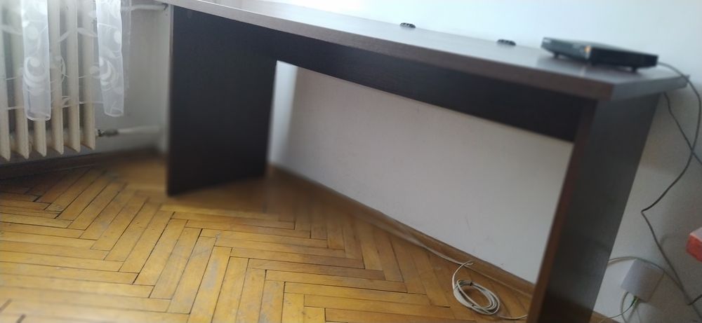 Sprzedam  stół ecru