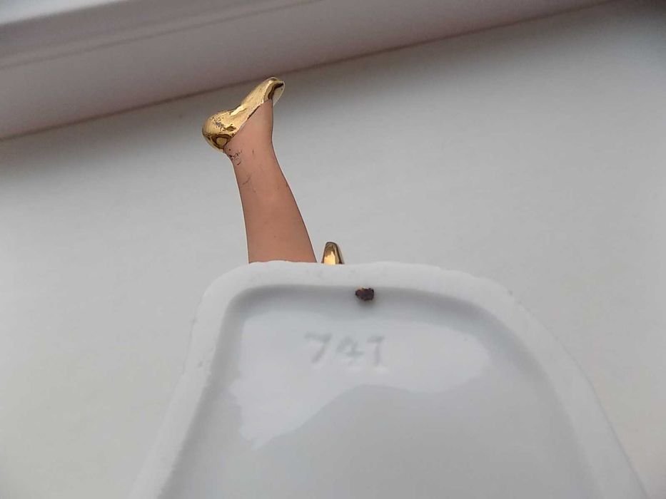 Статуэтка Купальщица номерная ГДР фарфор, h - 21 см