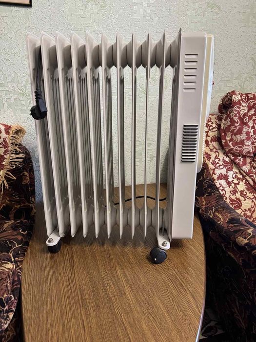 Обігрівач масляний