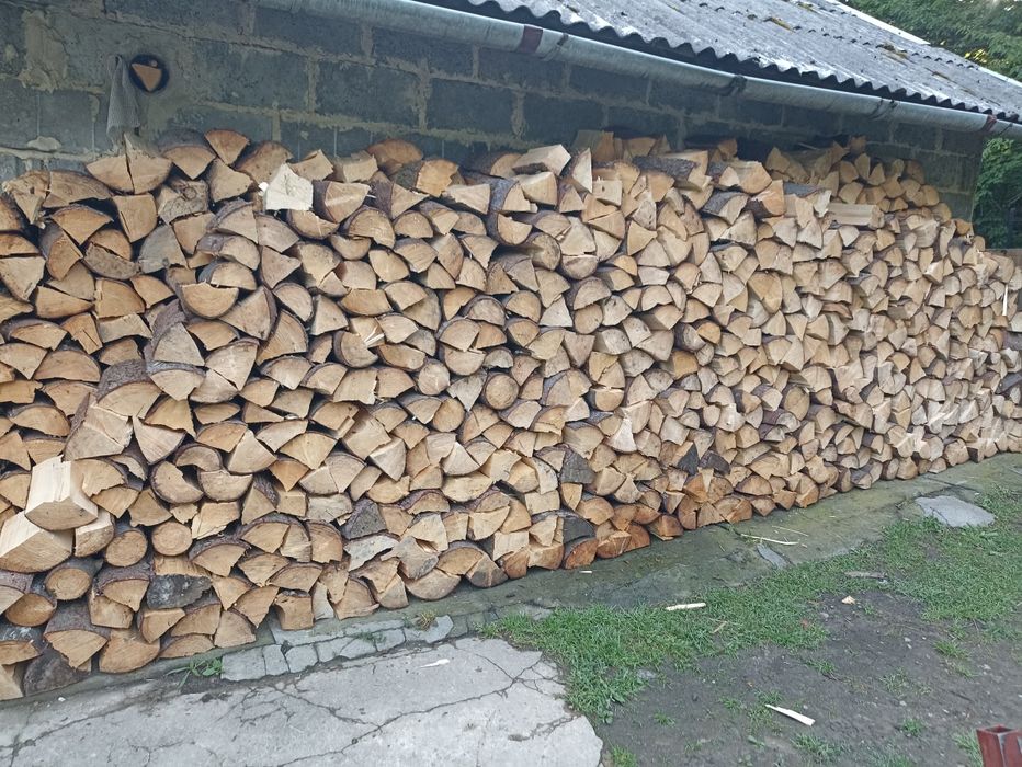 Sprzeda drewno opałowe gotowe do pieca
