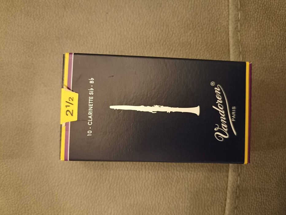 Palhetas Clarinete Bb Vandoren Tradicional Nº2 1/2