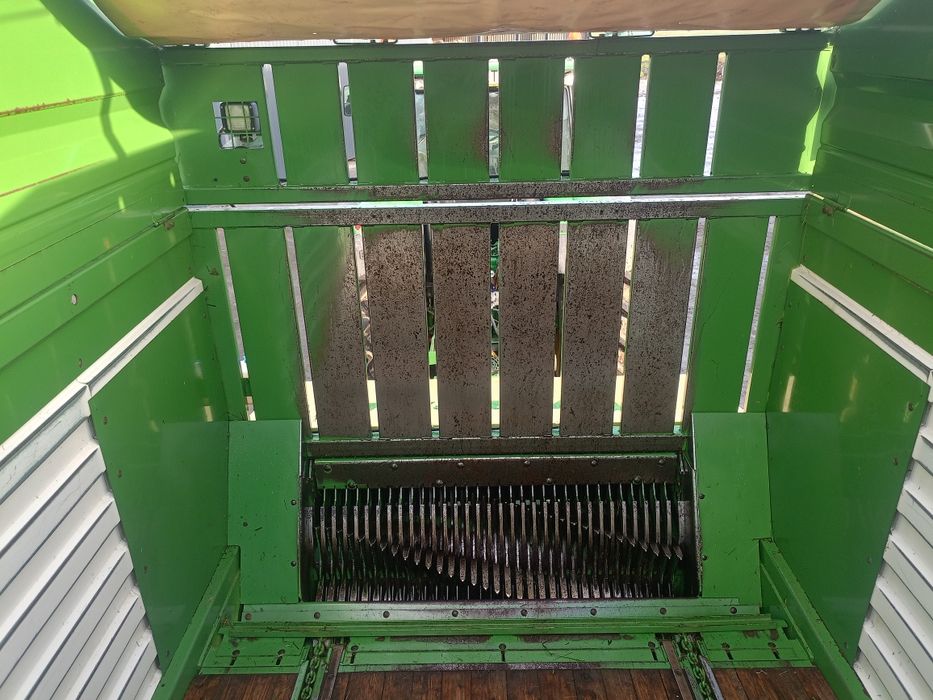 Krone AX280GD przyczepa samozbierająca