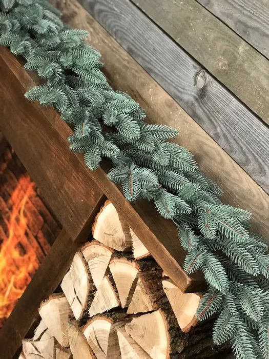 Хвойні новорічні гірлянди Classic - декор (литі блакитні 1.2 м та 2 м)