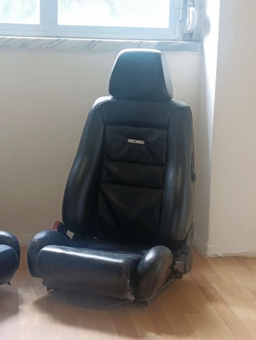 Bancos Recaro Rebatíveis