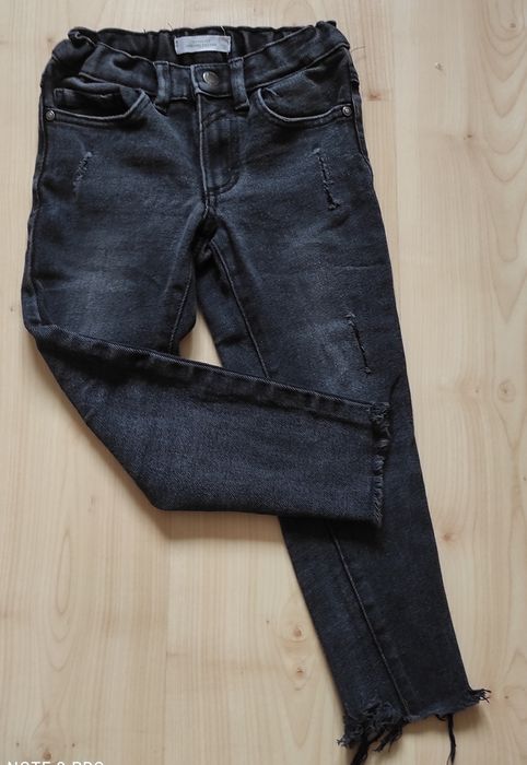 Jeansy dla dziewczynki