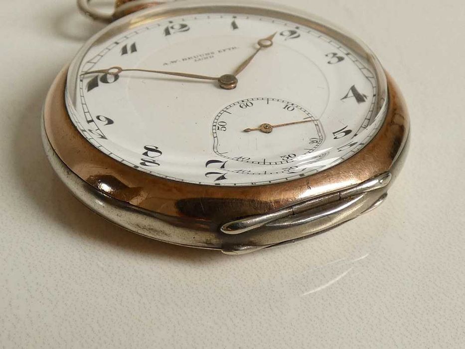 Longines w srebrnej kopercie