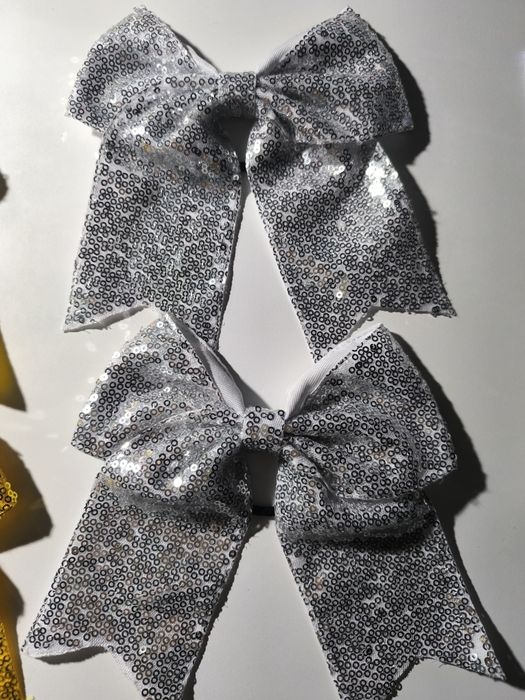 Kokardki do włosów