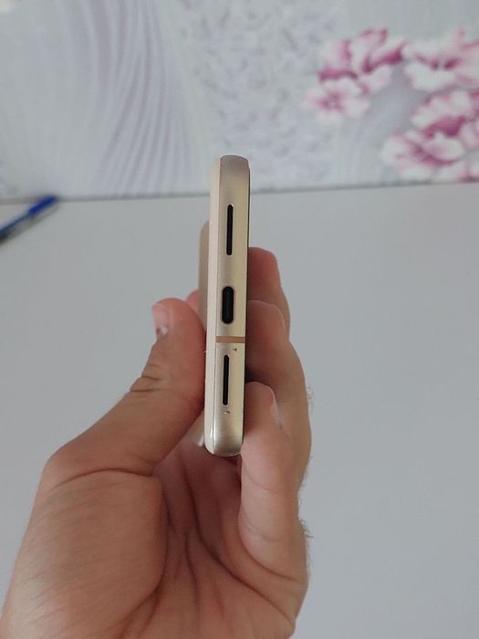 Google pixel 8 8/128 rose