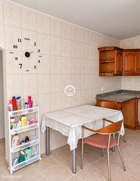 Moradia T2 em Pedra com Charca — Donas, Fundão Uma Rara Oportunidade n