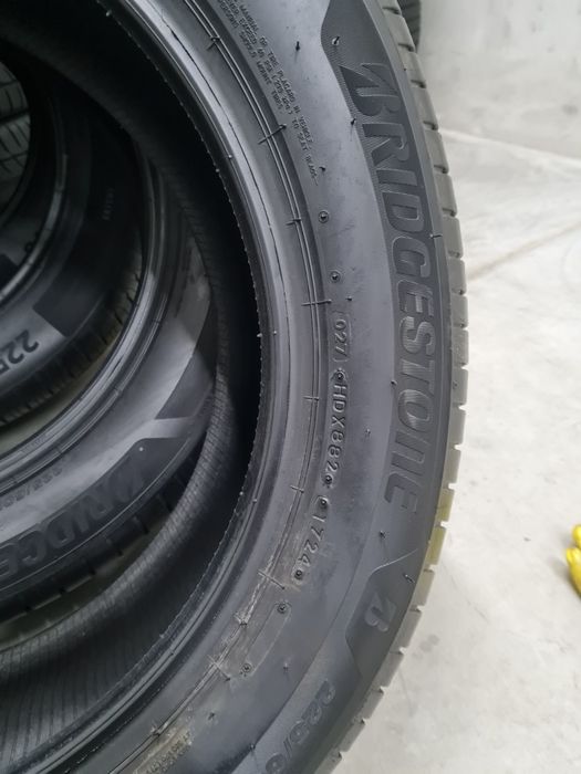 225/60R18 Bridgestone Turanza 6 Enliten.