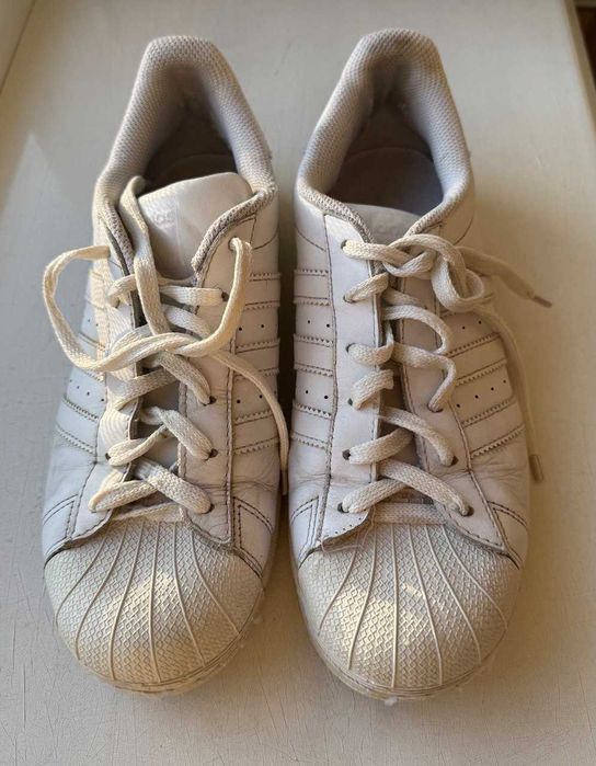 Adidas Superstar