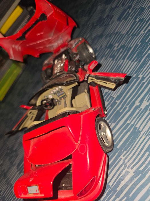 Carros de coleção escala 1/18  Viper & Porsche