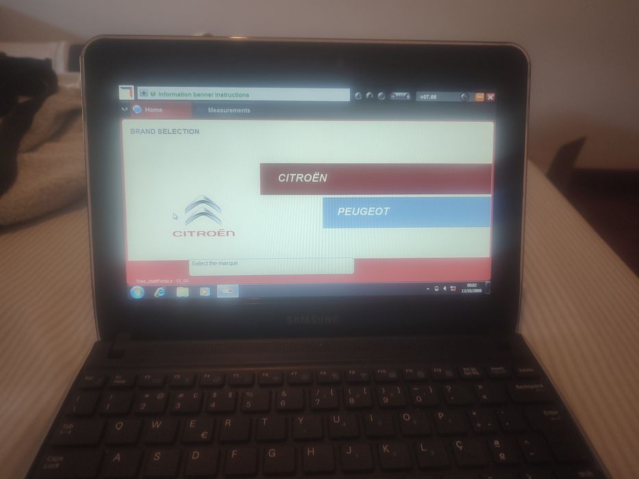 Diagbox (ferramenta de diagnóstico para Peugeot Citroen/DS) com chip completo e portátil dedicado