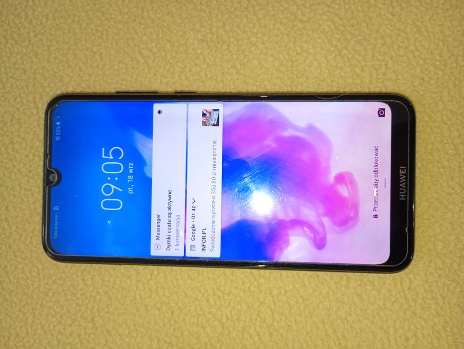 sprawny tel Huawei Y 6 z 2019 + ładowarka
