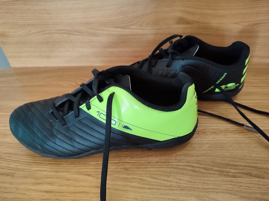Buty kipsta do piłki nożnej korki