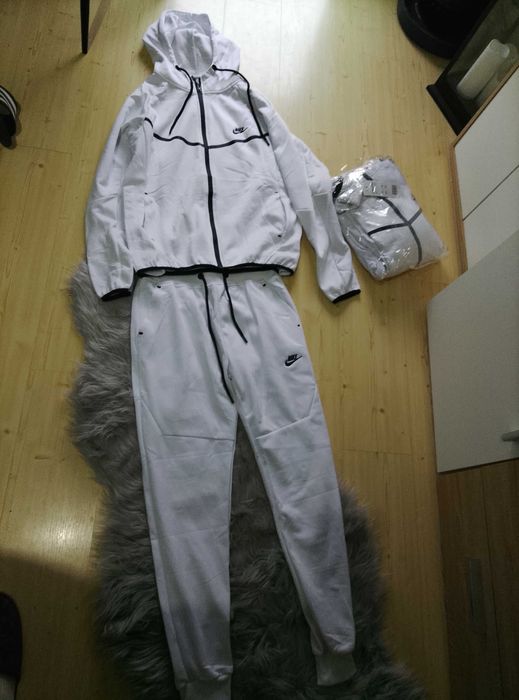 Dres meskie.