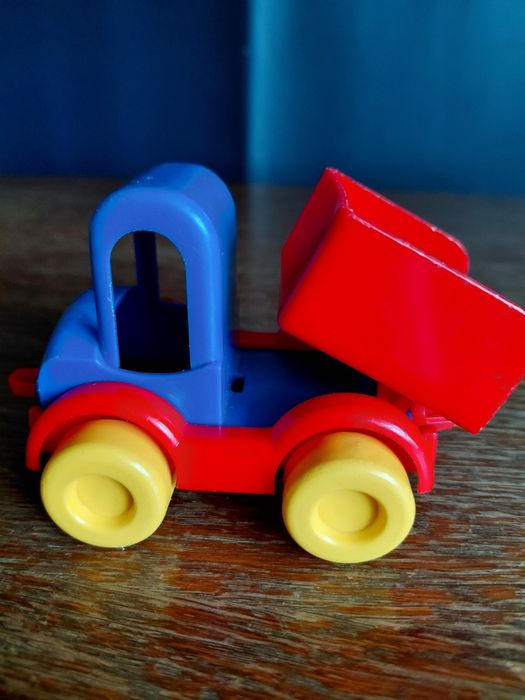 Дитячі ігрові машинки, моделі машин Wader