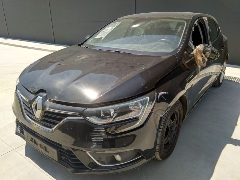 RENAULT MEGANE IV Hatchback - 2018 - Para Peças