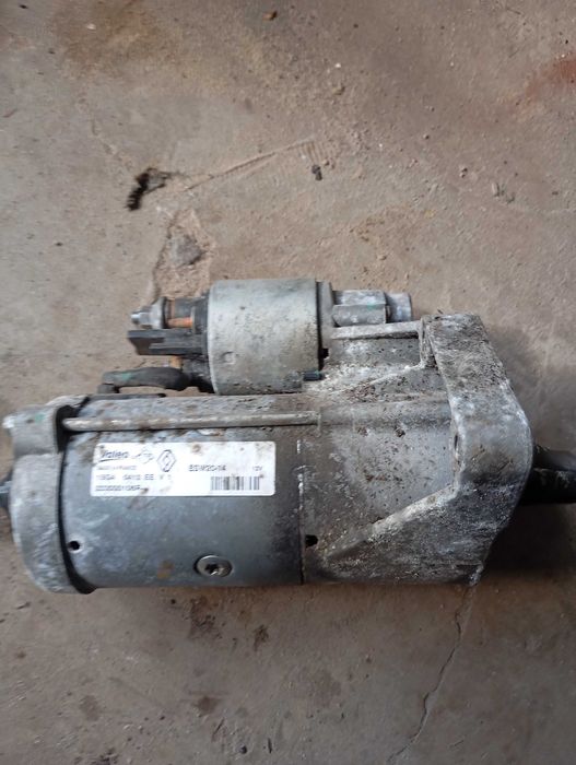 Продам стартера рено