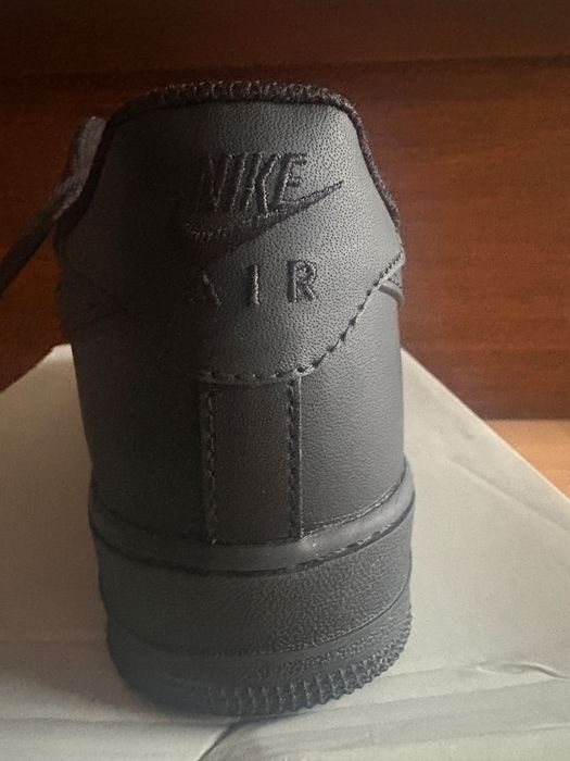 nike air force 1 black roz. 43