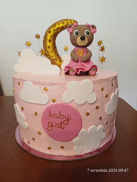 Dekoracje na tort z masy cukrowej