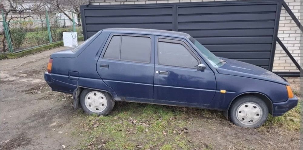 Заз 1103 славута по запчастям. Разборка таврия славута таврия пикап