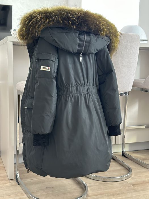 Продам дуже якісну куртку Зима