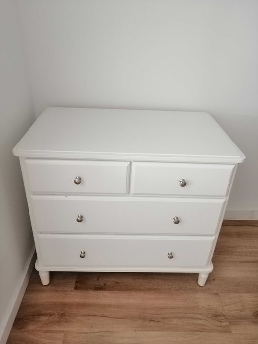 Cómoda Tyssedal - Semi Nova