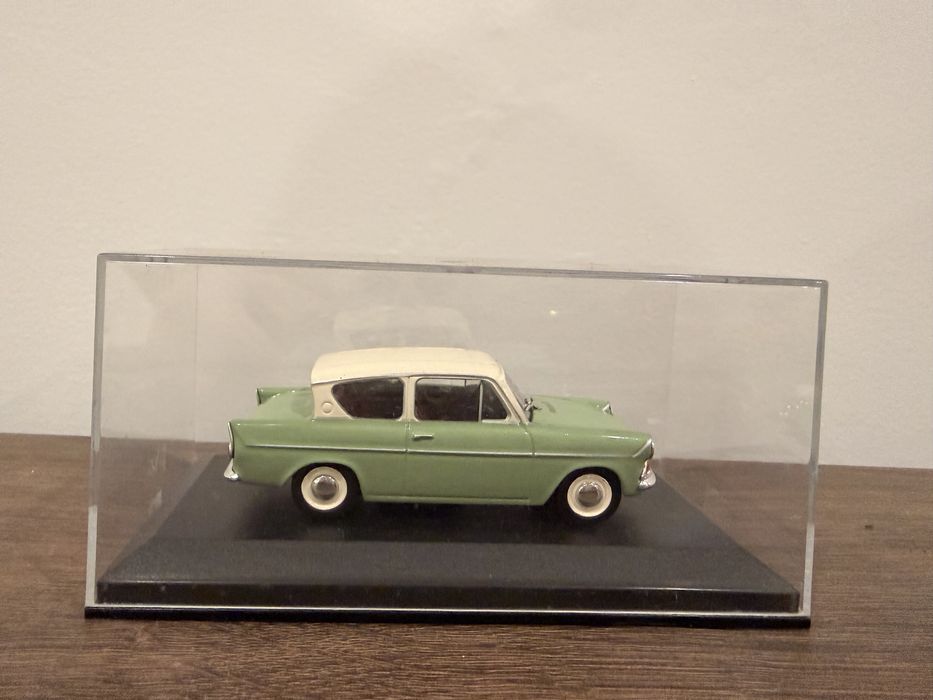 Ford Anglia Fascinante 1962 1/43