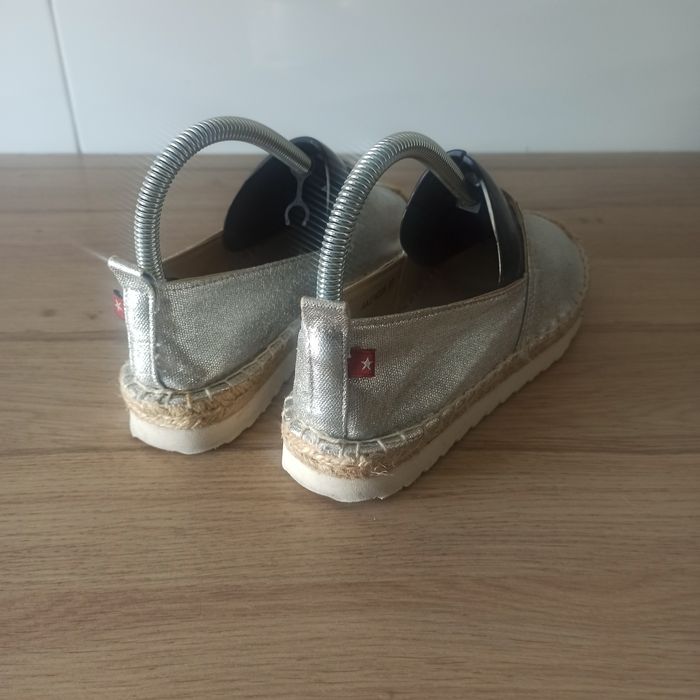 Wygodne srebrne espadryle Big Star rozmiar 37