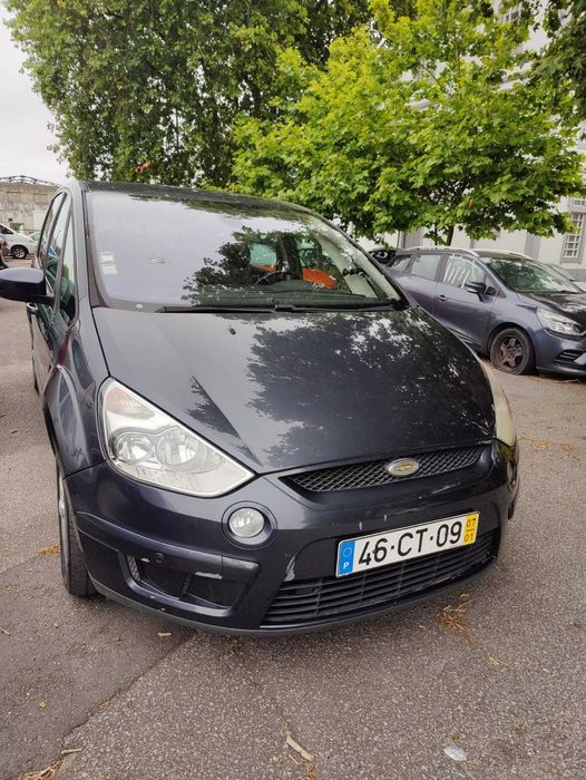 Ford S-Max Titanium 1.8 TDCi 125cv | 7 Lugares | IUC Antigo | Distribuição e Embraiagem Feitas