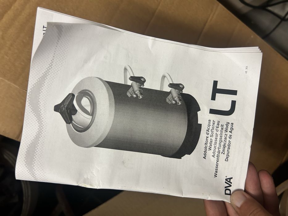 Descalcificador / Depurador de Água DVA LT8 para Máquinas de Café