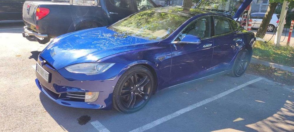Оренда 8000 авто Аренда Прокат Tesla Model S