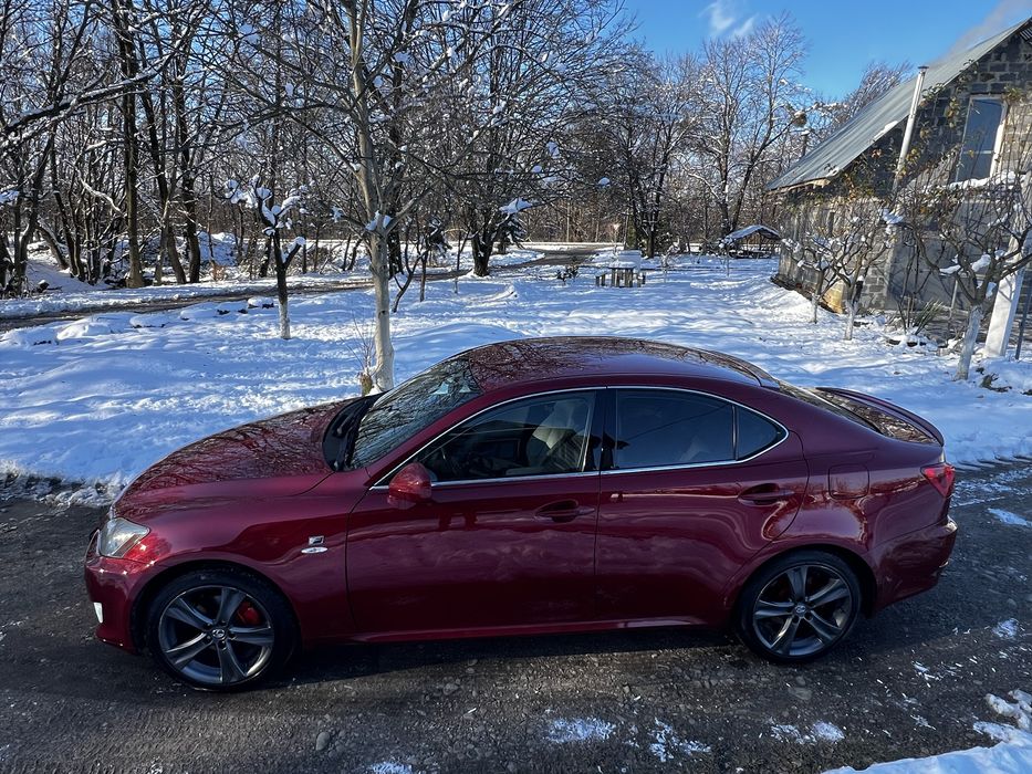 Продається Лексус Is 220d