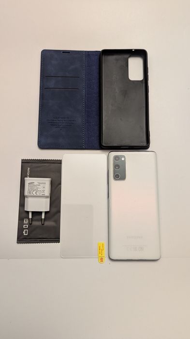 Флагман Samsung S20 FE 128