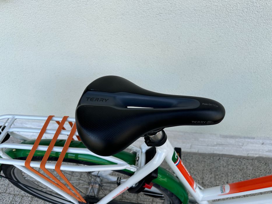 Rower BATAVUS - koła 28, Aluminiowy, Shimano Nexus 3 biegi, kontra