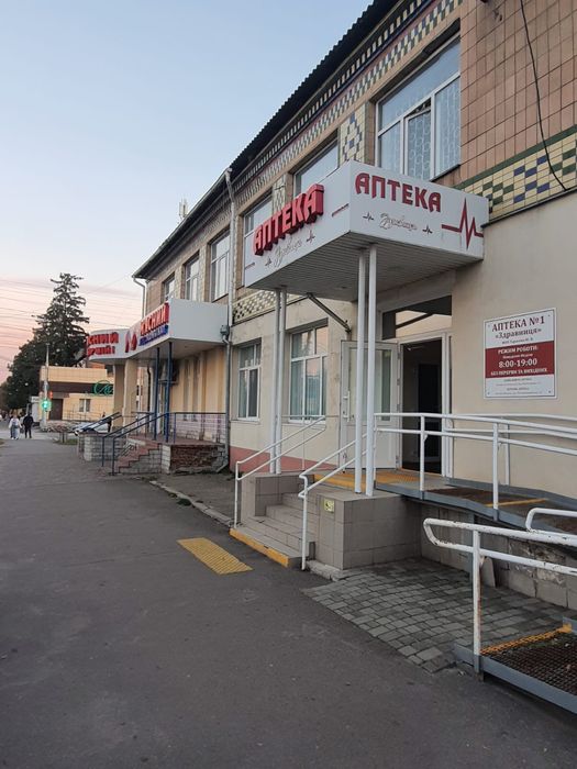 Оренда комерційного приміщення в центрі м.Глобине