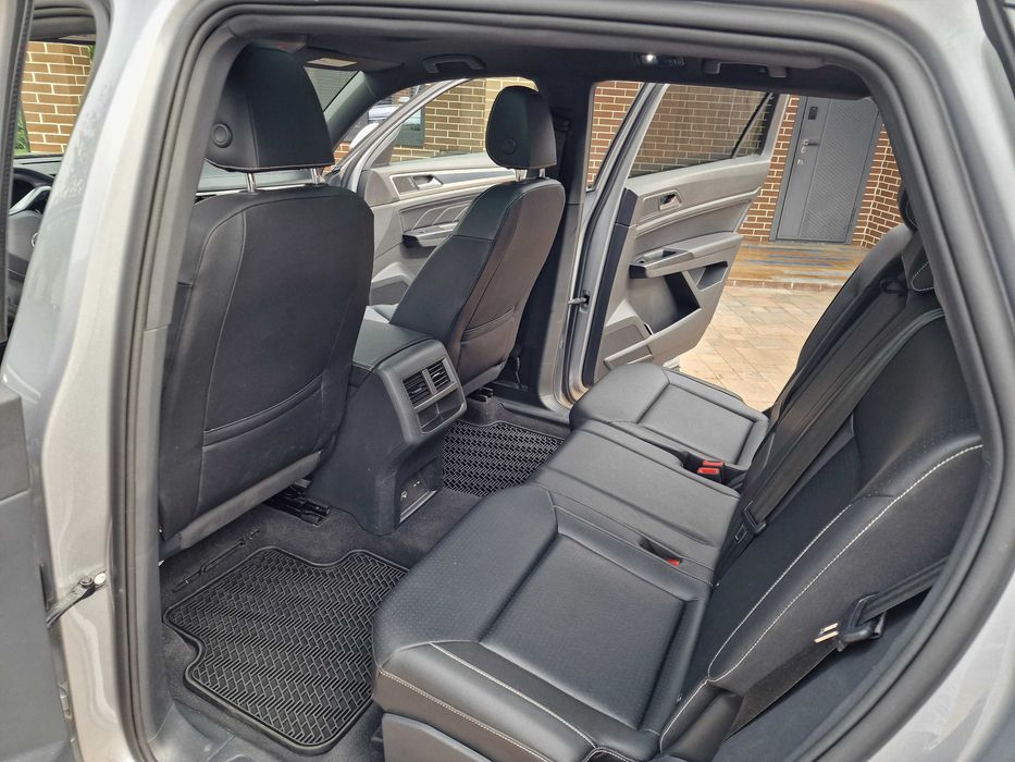 Volkswagen Atlas Cross Sport